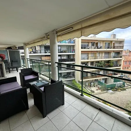 C058 Bel Spacieux Terrasse Centre Apartamento